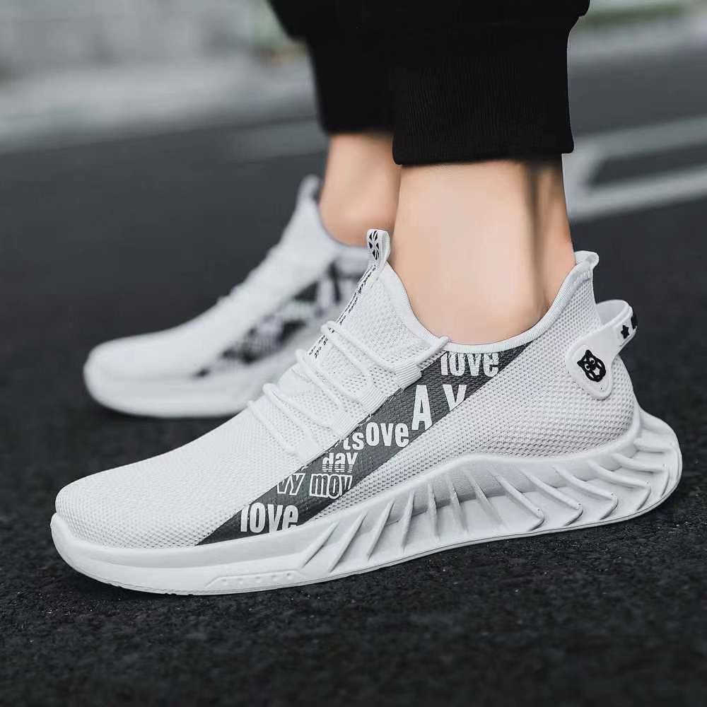 Sepatu Gaya Merah Ukuran 41 Pr - Outdoor Sports Center ulasan dan harga